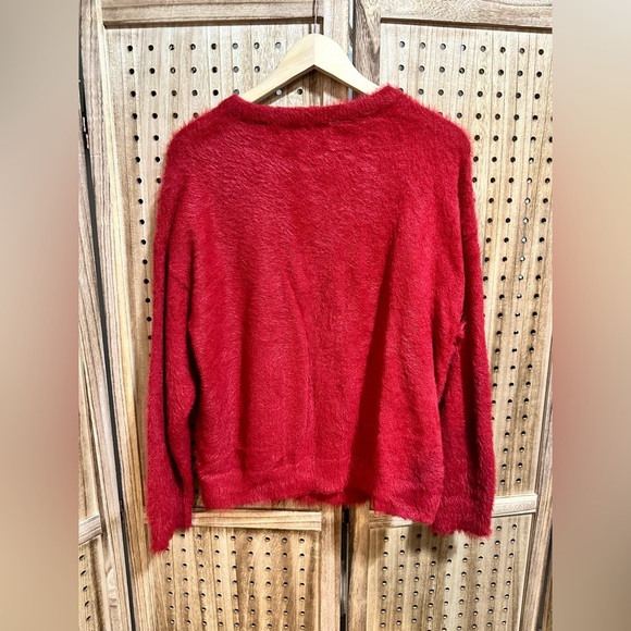 ROUND NECK FUZZY PUPPY KNIT LONG SLEEVE SWEATER OVERSIZED COMFY CUTE RED WHITE - Picture 5 of 5